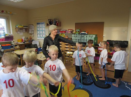 Ćwiczenia gimnastyczne w grupie III