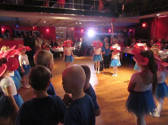 Występy w "Różanej" dla emerytów i rencistów gr IV