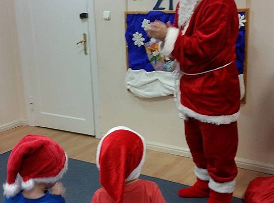 Mikołajkowe niespodzianki -gr I,II