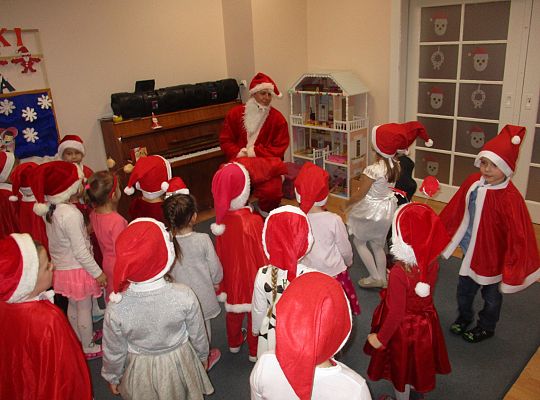 Mikołajkowe niespodzianki -gr I,II