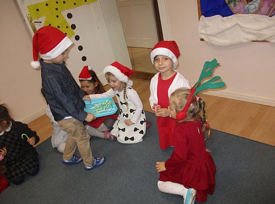 Mikołajkowe niespodzianki -gr I,II