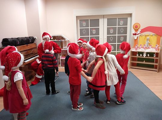 Mikołajkowe niespodzianki -gr III,IV