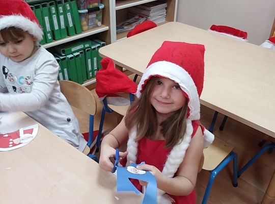 Mikołajkowe niespodzianki -gr III,IV