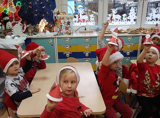 Mikołajkowe niespodzianki -gr III,IV