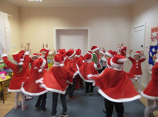 Mikołajkowe niespodzianki -gr III,IV