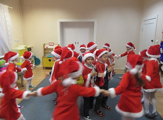 Mikołajkowe niespodzianki -gr III,IV