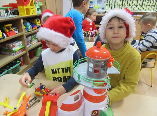 Mikołajkowe niespodzianki -gr III,IV