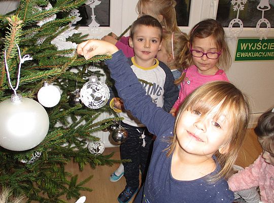 Ubieramy Choinkę gr II