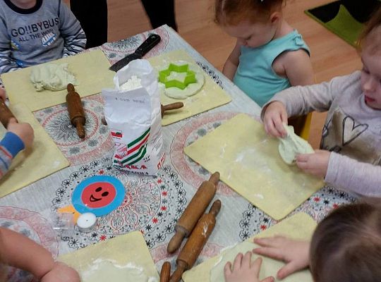 Gwiazdkowe świeczniki,prezenty dla pracowników przedszkola z okazji Świąt Bożego Narodzenia