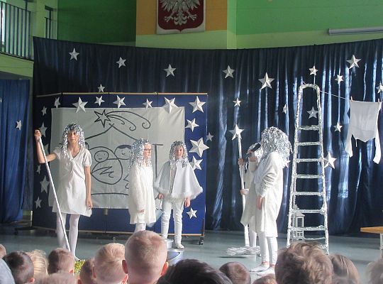 Jasełka w Szkole nr 5-wizyta gr IV