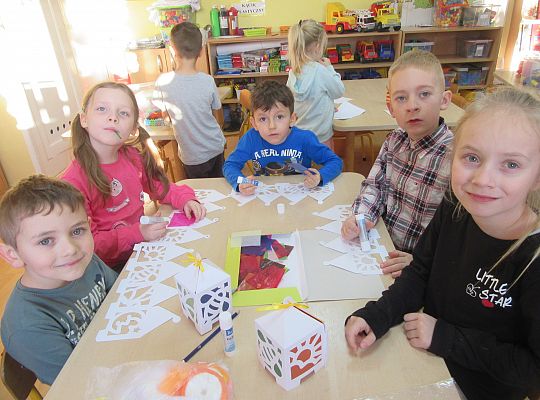 Świąteczne lampiony