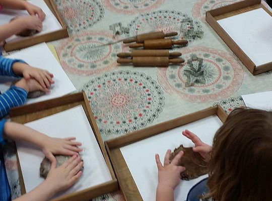 Pieczemy i zdobimy świąteczne pierniczki