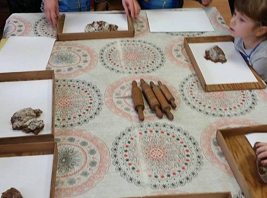 Pieczemy i zdobimy świąteczne pierniczki