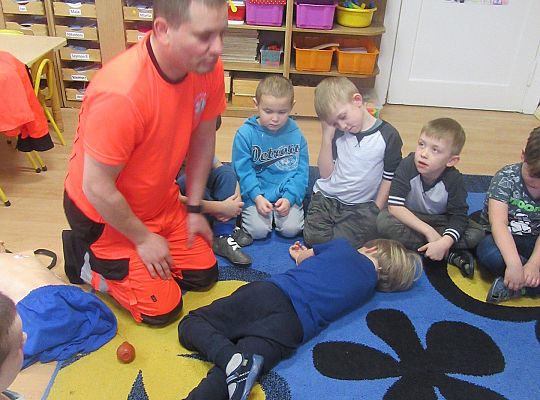 Spotkanie z ratownikiem medycznym