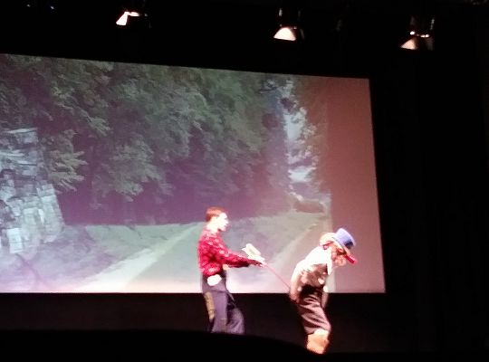 Teatrzyk "Duch skrzyni"