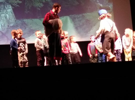 Teatrzyk "Duch skrzyni"