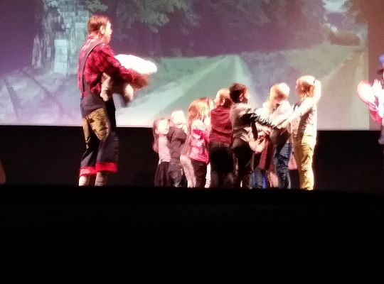 Teatrzyk "Duch skrzyni"