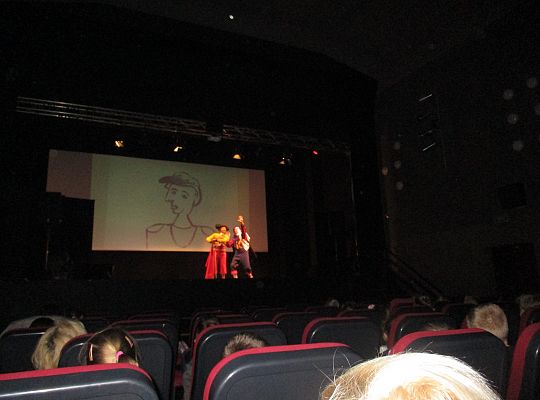 Teatrzyk "Duch skrzyni"