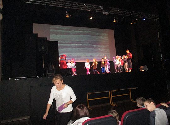 Teatrzyk "Duch skrzyni"