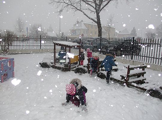 Zimowe zabawy grupa I,II