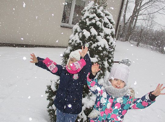 Zimowe zabawy grupa I,II