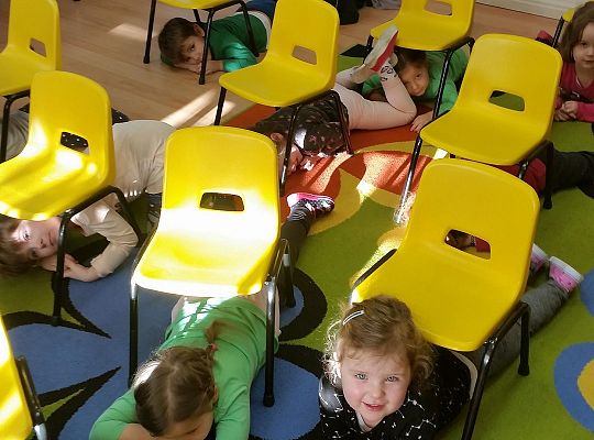 Maluszki dzielnie się uczą