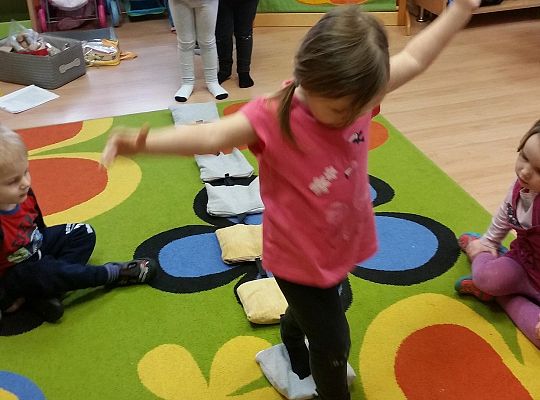 Maluszki dzielnie się uczą