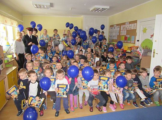 Spotkanie z kolejarzem-absolwent naszego przedszkola