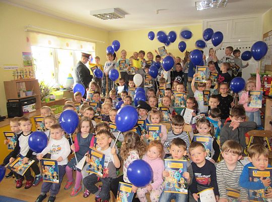 Spotkanie z kolejarzem-absolwent naszego przedszkola