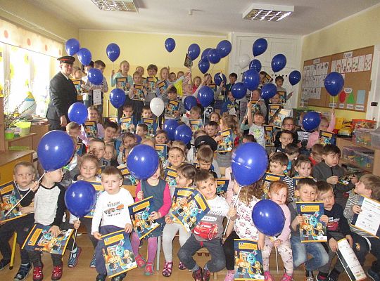 Spotkanie z kolejarzem-absolwent naszego przedszkola