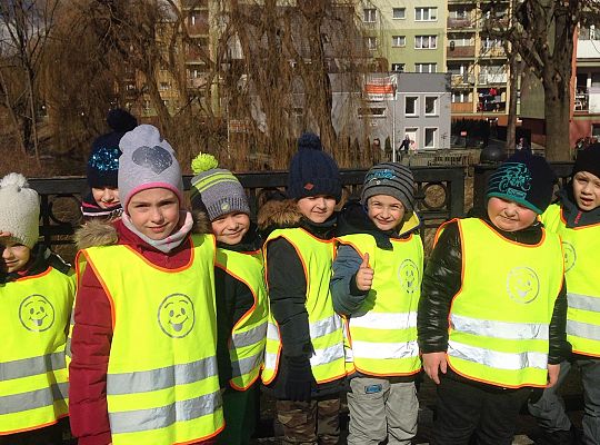 Starszaki witają wiosnę wspólnie z innymi placówkami