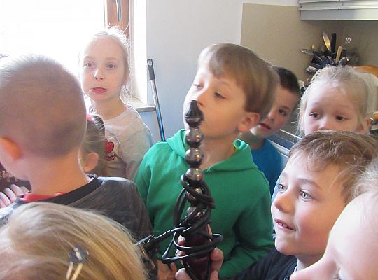 Fryzury,masaże i inne przyjemności-wizyta w zakładzie fryzjerskim