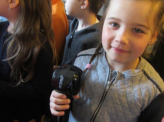 Fryzury,masaże i inne przyjemności-wizyta w zakładzie fryzjerskim