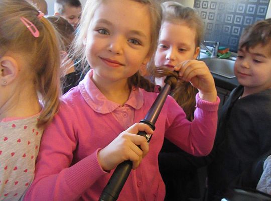 Fryzury,masaże i inne przyjemności-wizyta w zakładzie fryzjerskim