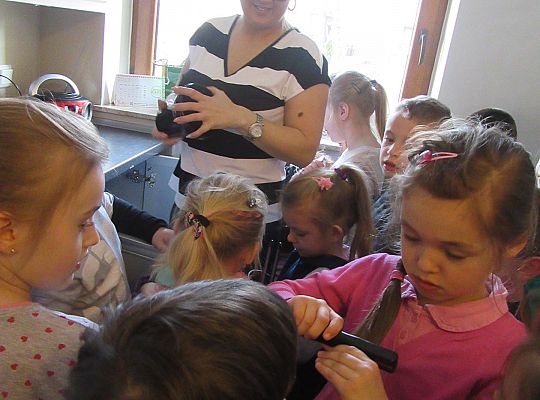 Fryzury,masaże i inne przyjemności-wizyta w zakładzie fryzjerskim