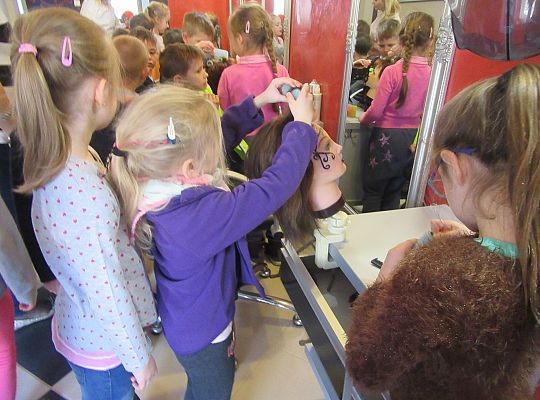 Fryzury,masaże i inne przyjemności-wizyta w zakładzie fryzjerskim