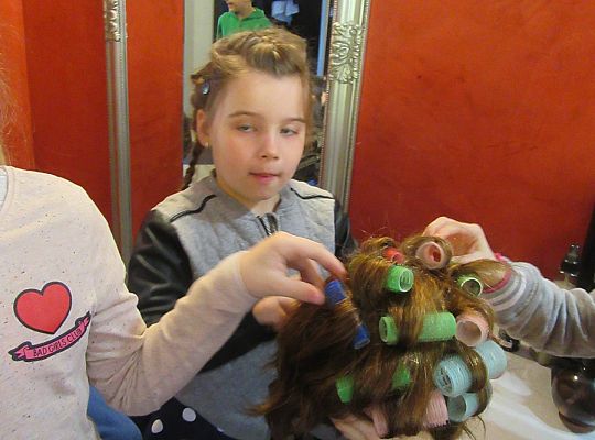 Fryzury,masaże i inne przyjemności-wizyta w zakładzie fryzjerskim