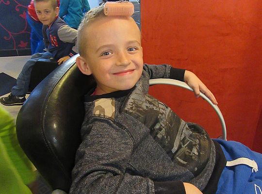 Fryzury,masaże i inne przyjemności-wizyta w zakładzie fryzjerskim