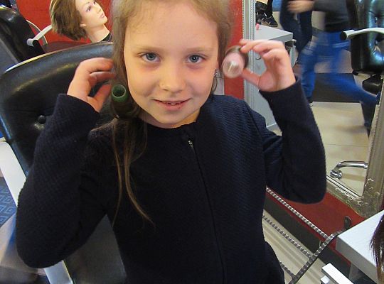 Fryzury,masaże i inne przyjemności-wizyta w zakładzie fryzjerskim