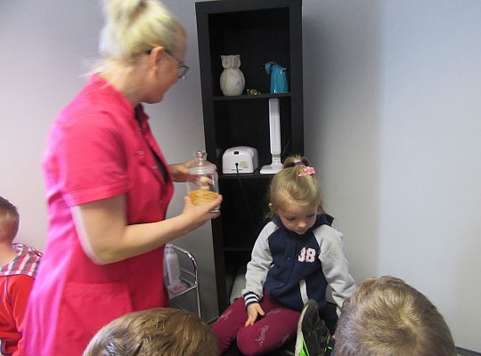 Fryzury,masaże i inne przyjemności-wizyta w zakładzie fryzjerskim