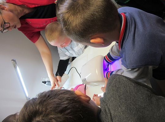 Fryzury,masaże i inne przyjemności-wizyta w zakładzie fryzjerskim