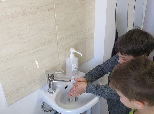 Fryzury,masaże i inne przyjemności-wizyta w zakładzie fryzjerskim