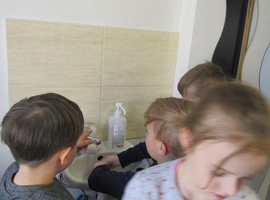 Fryzury,masaże i inne przyjemności-wizyta w zakładzie fryzjerskim