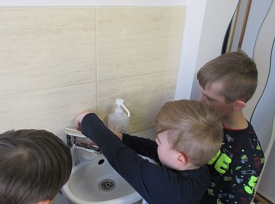 Fryzury,masaże i inne przyjemności-wizyta w zakładzie fryzjerskim