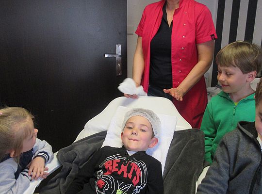 Fryzury,masaże i inne przyjemności-wizyta w zakładzie fryzjerskim