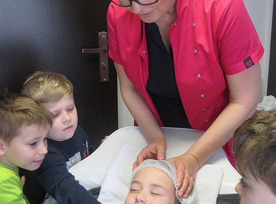 Fryzury,masaże i inne przyjemności-wizyta w zakładzie fryzjerskim