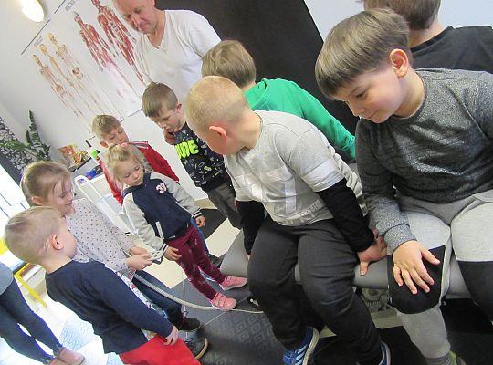 Fryzury,masaże i inne przyjemności-wizyta w zakładzie fryzjerskim