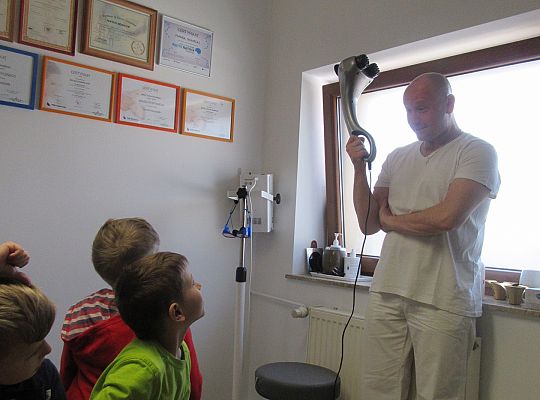 Fryzury,masaże i inne przyjemności-wizyta w zakładzie fryzjerskim