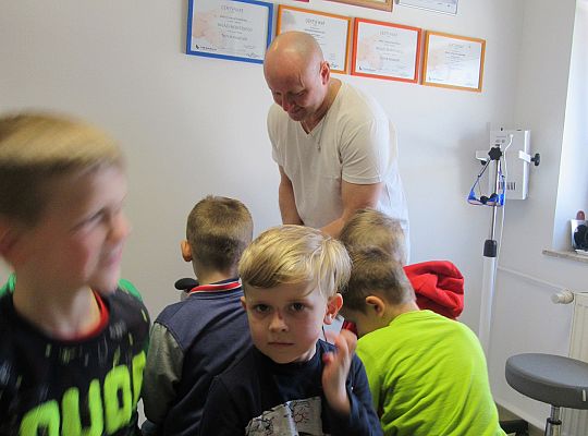 Fryzury,masaże i inne przyjemności-wizyta w zakładzie fryzjerskim