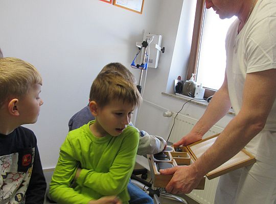 Fryzury,masaże i inne przyjemności-wizyta w zakładzie fryzjerskim